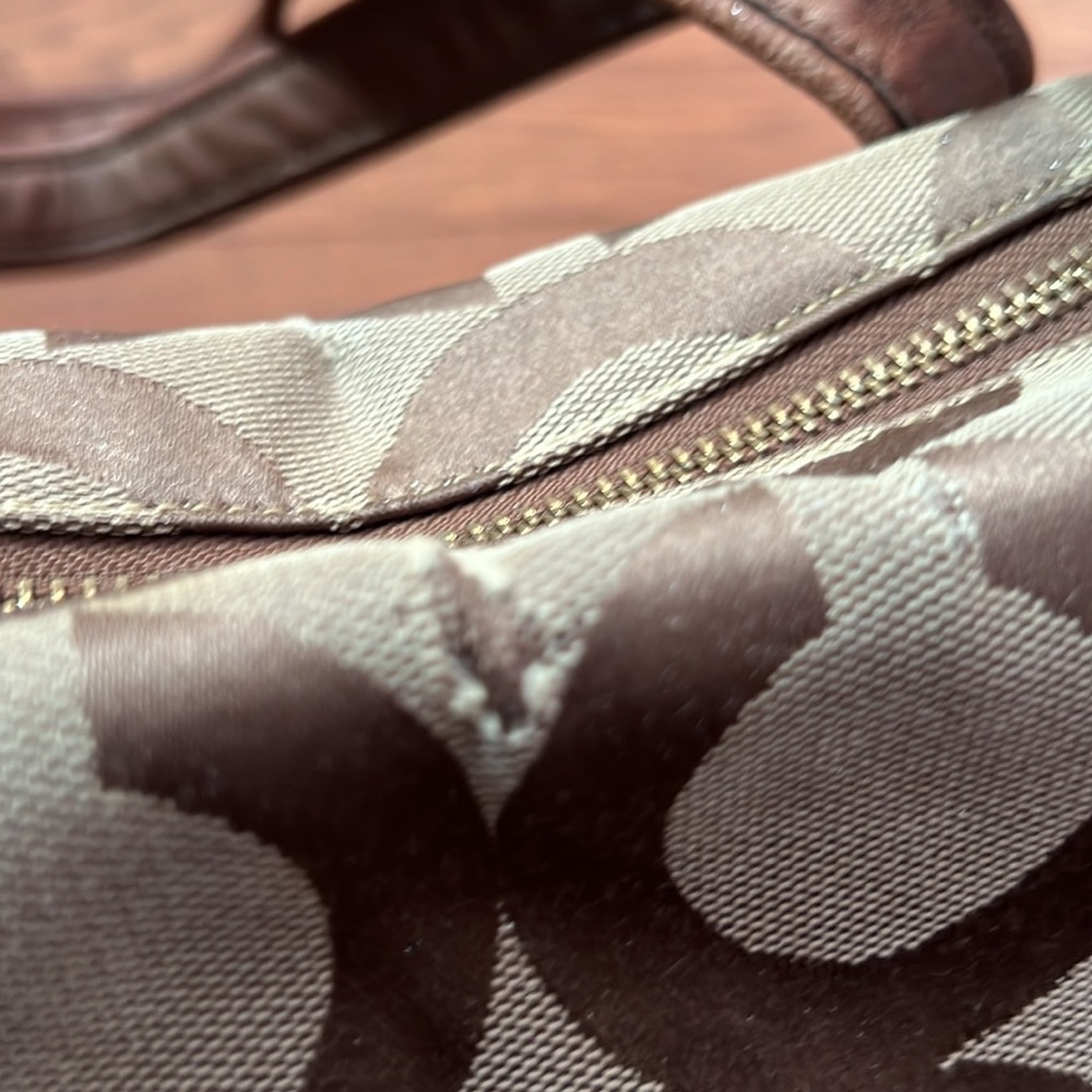 Coach Tote used but still useful! - Picture 4 of 7